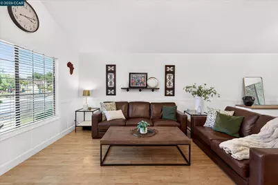 2202 Boulder Creek Ct., Martinez, CA 94553 - Photo 6