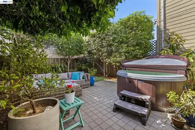 1806 8th Ave, Oakland, CA 94606 - Photo 34