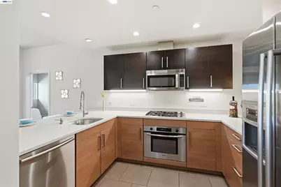 6465 San Pablo Ave #3-2, Oakland, CA 94608 - Photo 6