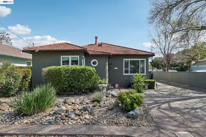 1411 C St, Antioch, CA 94509 - Photo 2