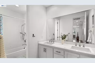 4022 Chalk Hill Way, Dublin, CA 94568 - Photo 12