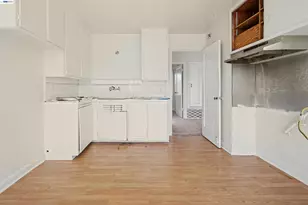 3218 Wawona St, San Francisco, CA 94116 - Photo 12