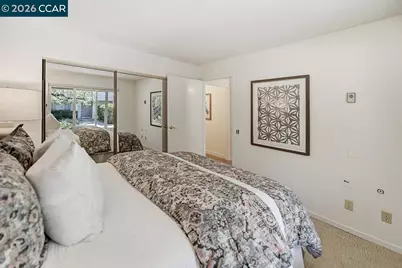 1300 Skycrest Dr #2, Walnut Creek, CA 94595 - Photo 34