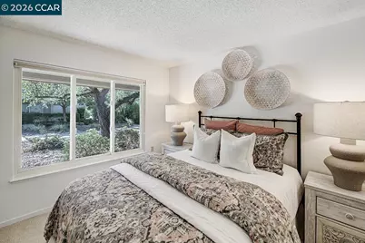 1300 Skycrest Dr #2, Walnut Creek, CA 94595 - Photo 32