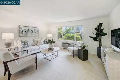 1300 Skycrest Dr #2, Walnut Creek, CA 94595 - Photo 8