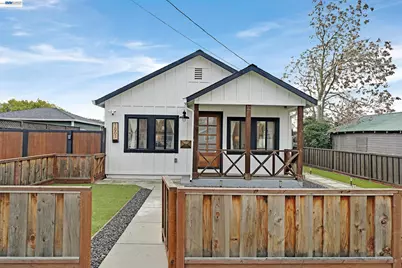 1861 Linden St, Livermore, CA 94551 - Photo 2
