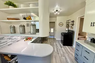 291 Lorraine Blvd, San Leandro, CA 94577 - Photo 20