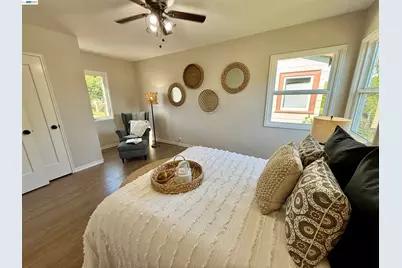 291 Lorraine Blvd, San Leandro, CA 94577 - Photo 38