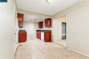 2781 65th Ave, Sacramento, CA 95822 - Photo 4