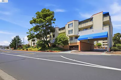 1551 Southgate Ave #115, Daly City, CA 94015 - Photo 2