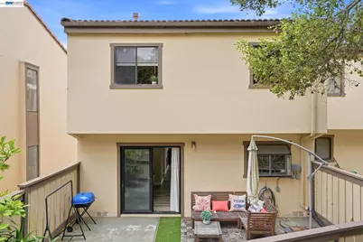 62 Wildwood Pl, El Cerrito, CA 94530 - Photo 32
