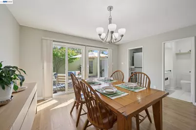 3027 Linda Vis, Alameda, CA 94502 - Photo 14