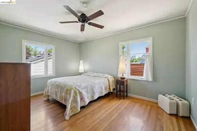 200 Broadmoor Blvd, San Leandro, CA 94577 - Photo 24