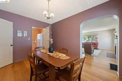 200 Broadmoor Blvd, San Leandro, CA 94577 - Photo 10