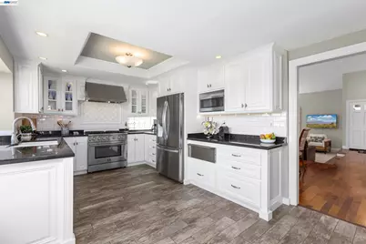 26612 Sierra Vista, Mission Viejo, CA 92692 - Photo 14