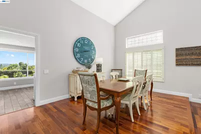 26612 Sierra Vista, Mission Viejo, CA 92692 - Photo 4