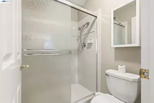 165 Fairoaks Dr, Vacaville, CA 95688 - Photo 26