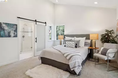 2170 Arrowhead Dr, Oakland, CA 94611 - Photo 20