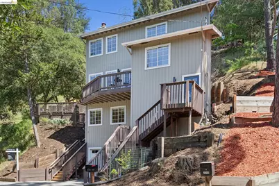 2170 Arrowhead Dr, Oakland, CA 94611 - Photo 6