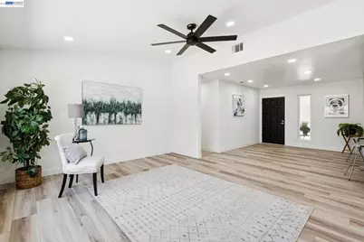 2800 Seville Cir, Antioch, CA 94509 - Photo 8