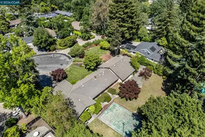 304 Willoughby Court, Lafayette, CA 94549 - Photo 48