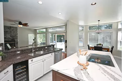 35 Harmony Ln, Walnut Creek, CA 94597 - Photo 10