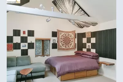 339 Hanover Ave, Oakland, CA 94606 - Photo 46