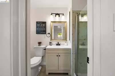 6501 Oakbrook Dr, Fair Oaks, CA 95628 - Photo 14