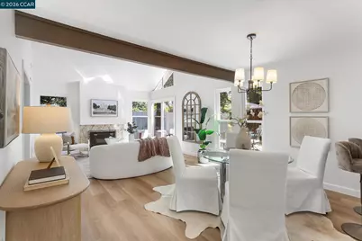 2407 Bay Meadows Cir, Pleasanton, CA 94566 - Photo 18