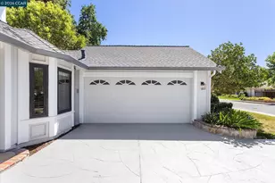 2407 Bay Meadows Cir, Pleasanton, CA 94566 - Photo 4
