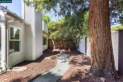 2407 Bay Meadows Cir, Pleasanton, CA 94566 - Photo 48