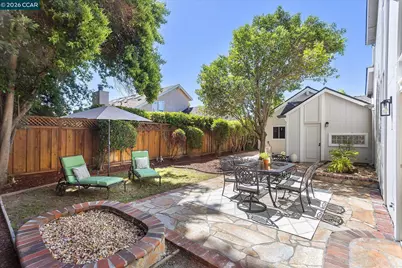 2407 Bay Meadows Cir, Pleasanton, CA 94566 - Photo 44