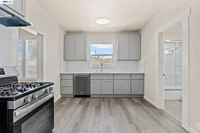 1251 Bellina St, Hayward, CA 94541 - Photo 24