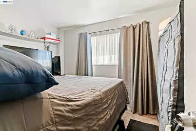 1251 Bellina St, Hayward, CA 94541 - Photo 10