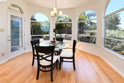 2546 Alva Ave, El Cerrito, CA 94530 - Photo 14