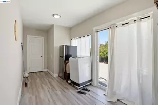 2102 Overhill Rd, Concord, CA 94520 - Photo 26