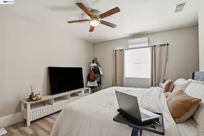 2102 Overhill Rd, Concord, CA 94520 - Photo 30