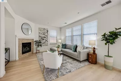 221 Dutra Vernaci Dr., Union City, CA 94587 - Photo 8