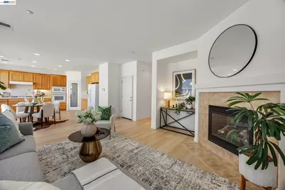 221 Dutra Vernaci Dr., Union City, CA 94587 - Photo 10