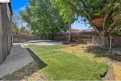 704 9th St, Antioch, CA 94509 - Photo 36