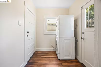 5340 Walnut St, Oakland, CA 94619 - Photo 24