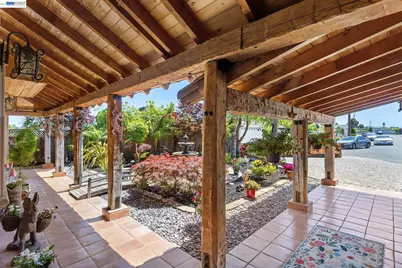 630 Rock Isle, Alameda, CA 94501 - Photo 8