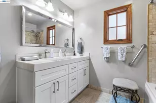 630 Rock Isle, Alameda, CA 94501 - Photo 32