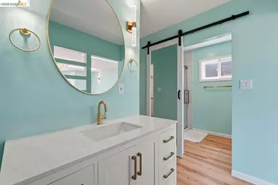 2269 Cypress Ave, San Pablo, CA 94806 - Photo 20