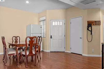 7145 Dublin Meadows St #D, Dublin, CA 94568 - Photo 10