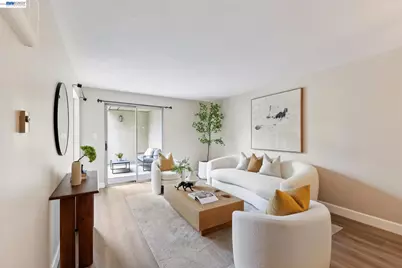 1825 Shoreline Dr #108, Alameda, CA 94501 - Photo 4
