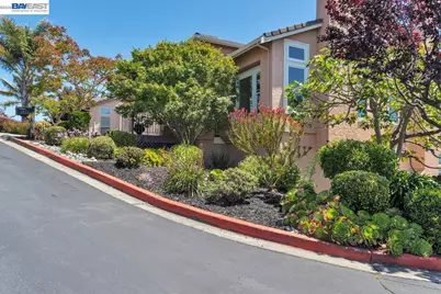 2433 Fox Ridge Dr, Castro Valley, CA 94546 - Photo 12