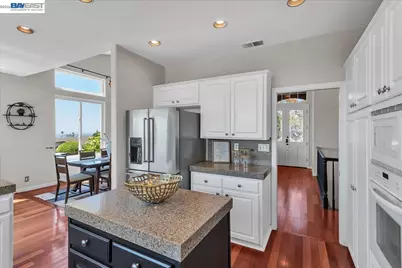 2433 Fox Ridge Dr, Castro Valley, CA 94546 - Photo 28