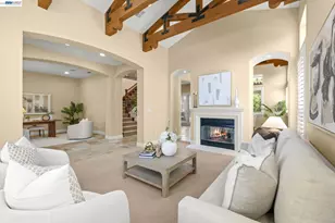 387 Golden Grass Dr, Alamo, CA 94507 - Photo 2
