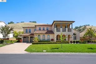 387 Golden Grass Dr, Alamo, CA 94507 - Photo 2